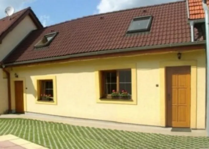 J&m Privat Apartment Zavazna Poruba